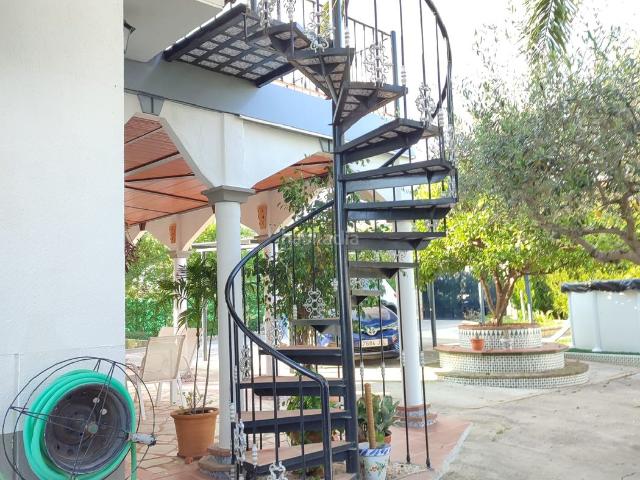 Chalet en venta en Almodóvar Del Río, Andalucía