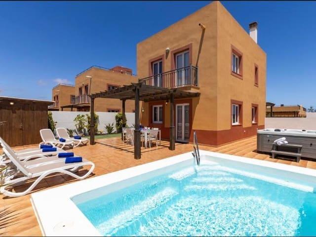 Villa en venta en Fuerteventura, Corralejo