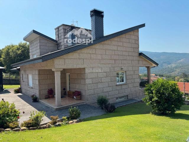 Chalet en venta en O Ribeiro, Galicia
