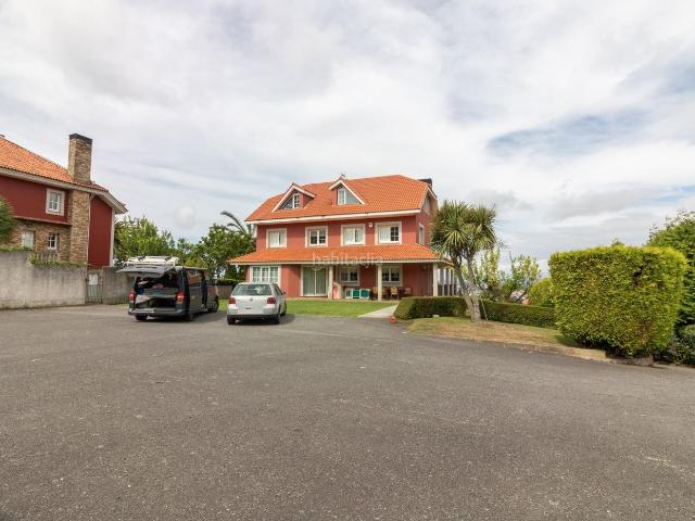 Chalet en venta en Cidade Vella, A Coruña