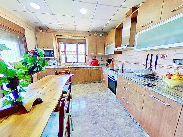 Chalet en venta en Cox, Alacant / Alicante