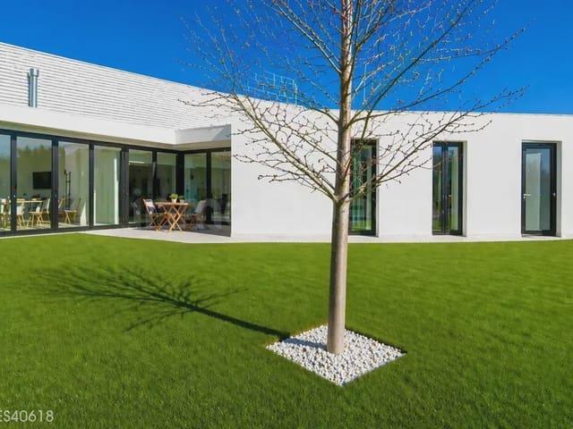 Chalet en venta en Urbanización Amelia, Zaragoza