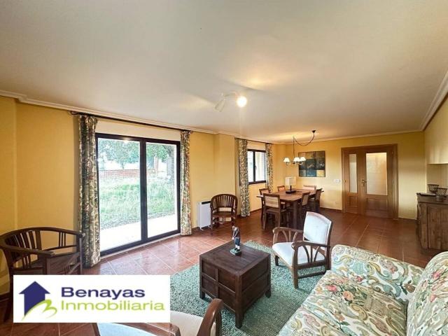 Villa en venta en Carrascal De Barregas, Urbanización Oasis Golf