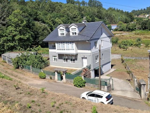 Chalet en venta en Cordeda, A Coruña