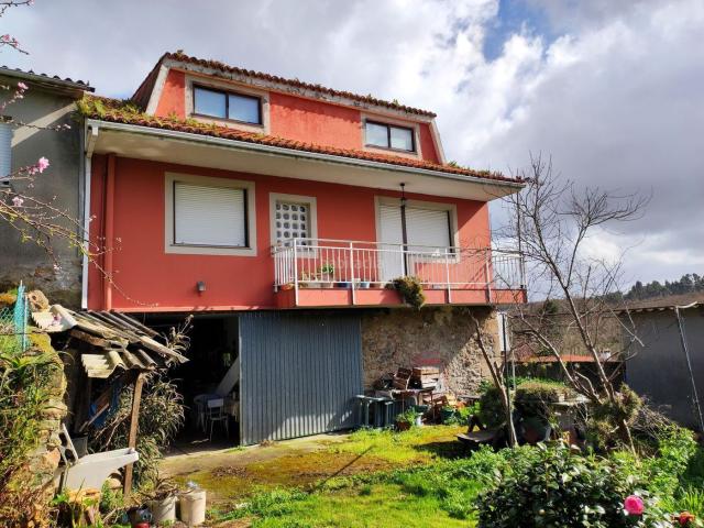 Chalet en venta en Cordeda, A Coruña