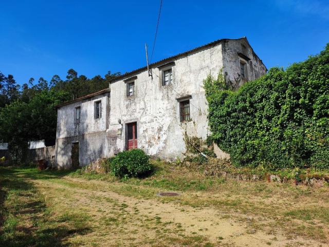 Chalet en venta en Cordeda, A Coruña