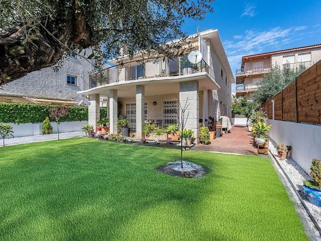 Chalet en venta en Baix Penedès, Catalunya