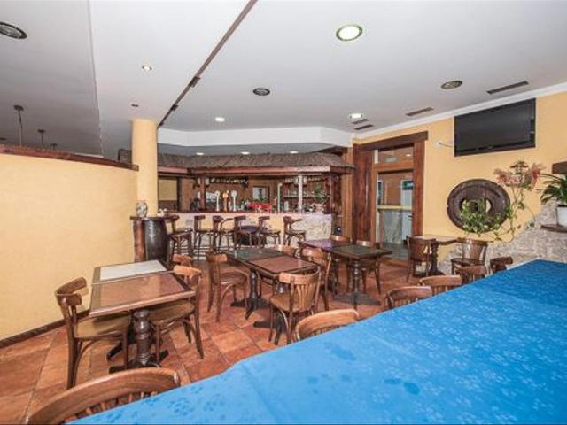 Chalet en venta en Cuntis, Pontevedra