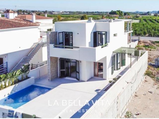 Casa en venta en Daya Nueva