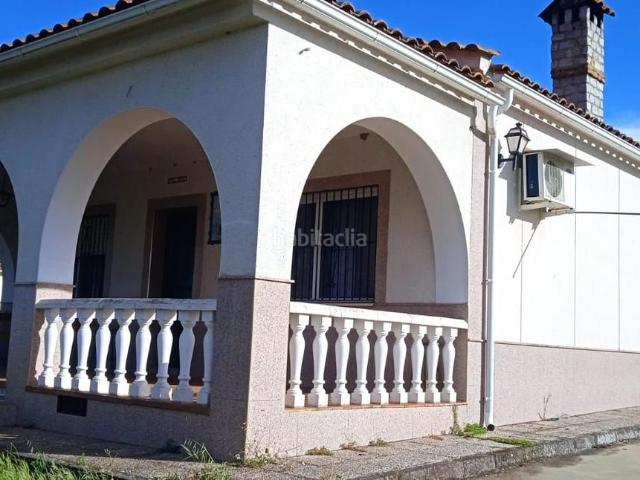 Villa en venta en Villar De Rena