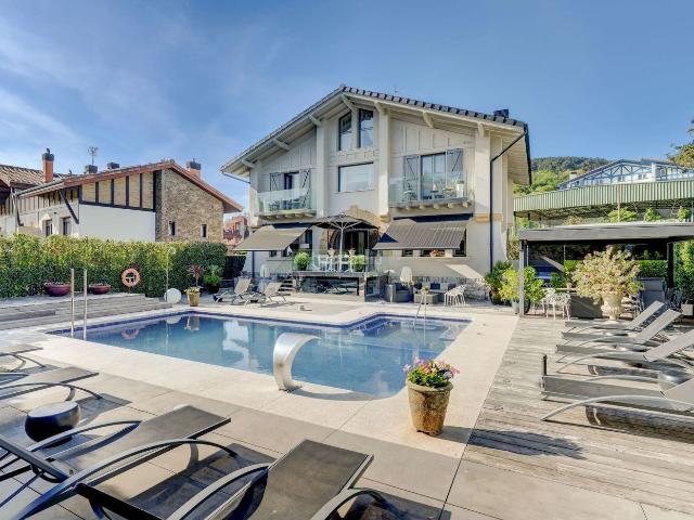 Chalet en venta en Gune Erromantikoa, Donostia / San Sebastián