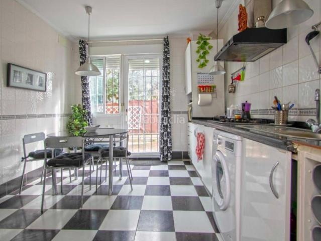 Chalet en venta en Dos Hermanas, Andalucía