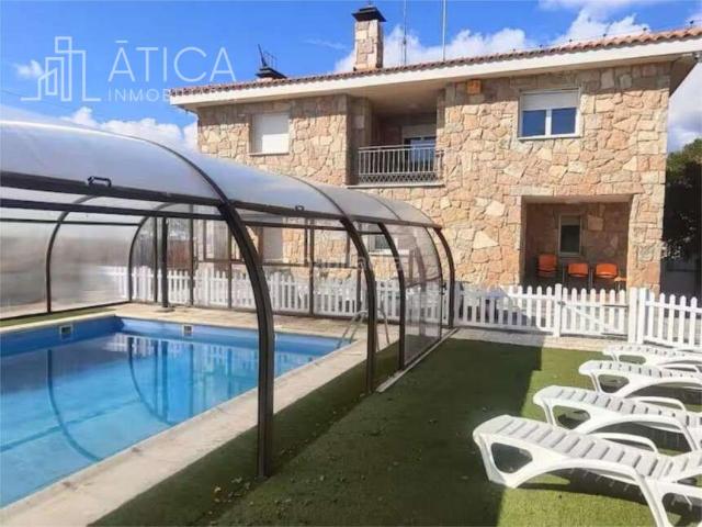 Chalet en venta en Calzada De Valdunciel, Castilla y León