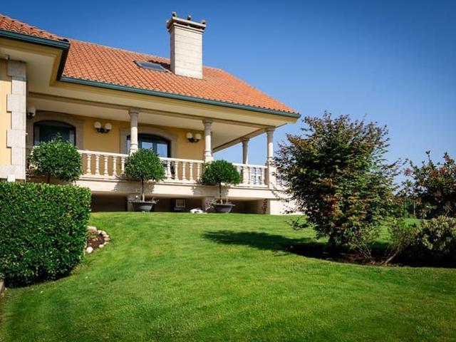 Chalet en venta en Fisterra, Galicia