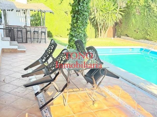 Chalet en venta en Écija, Sevilla