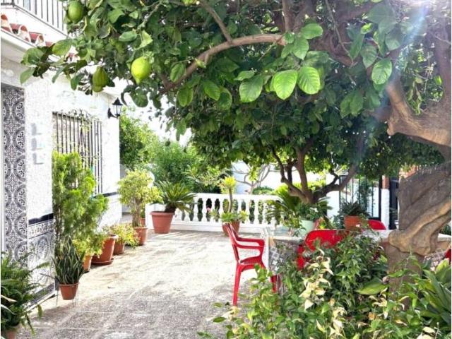 Chalet en venta en Puerto de la Torre, Málaga-Costa del Sol