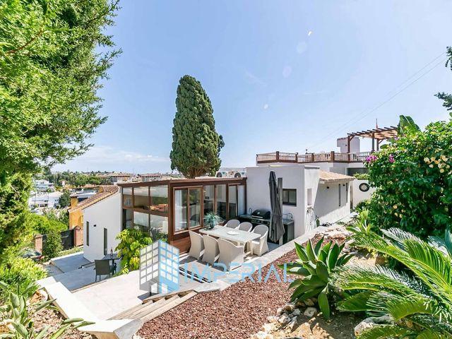 Chalet en venta en Urbanización El Coto, Mijas