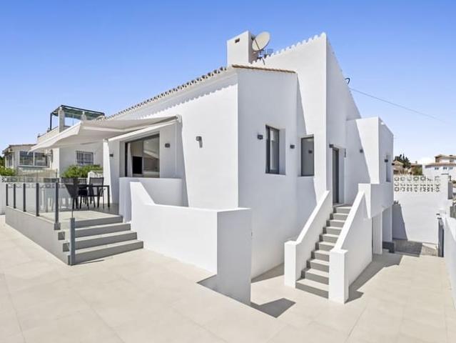 Chalet en venta en Chaparral, Costa del Sol Occidental
