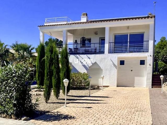 Chalet en venta en Baix Ebre, Catalunya