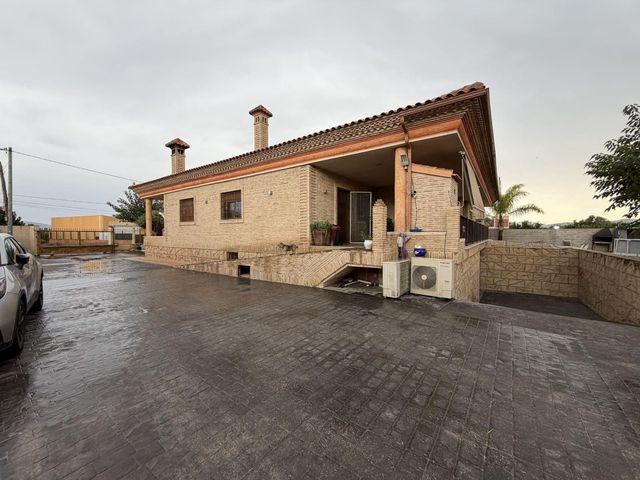 Chalet en venta en El Raal, Murcia