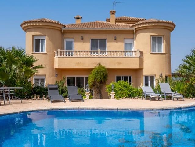 Villa en venta en Elda, El Progreso