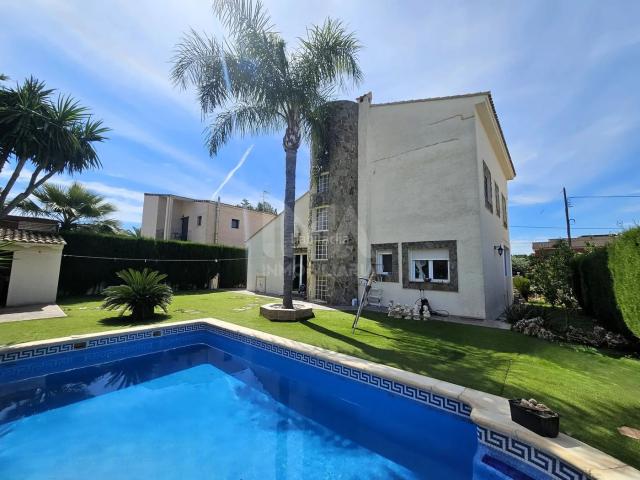 Chalet en venta en Los Almendros, el Camp de Túria