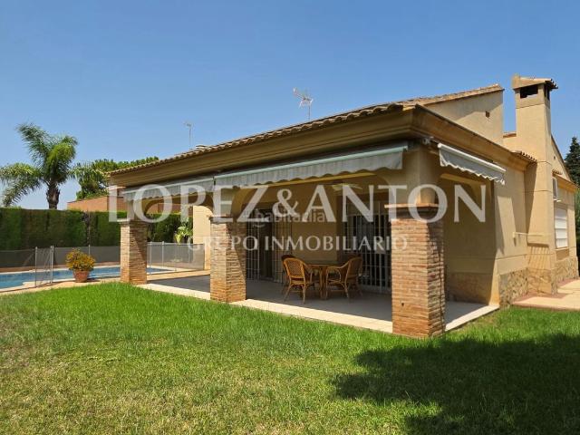 Chalet en venta en Los Almendros, el Camp de Túria