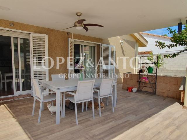 Chalet en venta en Los Almendros, el Camp de Túria