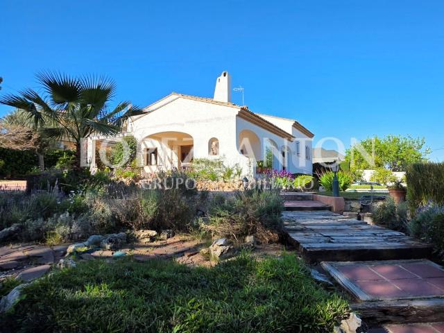 Chalet en venta en Los Almendros, el Camp de Túria