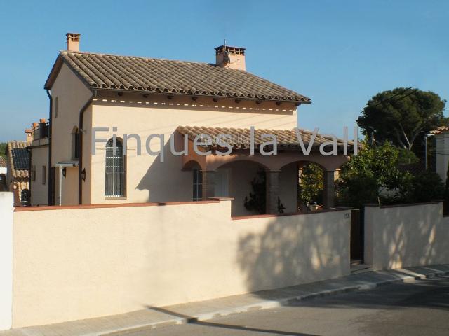 Chalet en venta en Alt Empordà, Catalunya