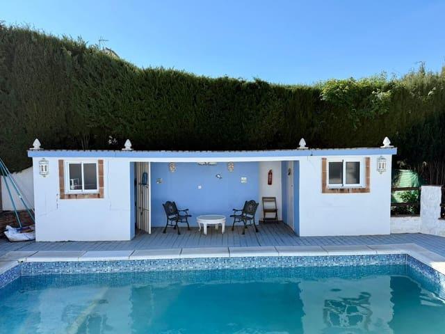 Chalet en venta en Barriada Islas Canarias, Costa del Sol Occidental