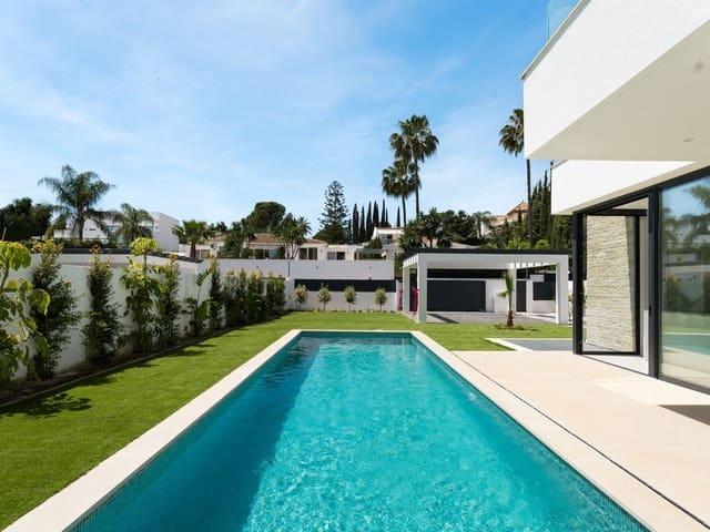 Chalet en venta en Atalaya-Isdabe, Costa del Sol Occidental