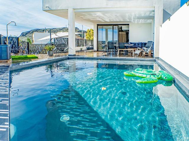 Chalet en venta en Felix, Andalucía