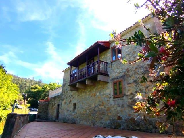 Chalet en venta en Ferrol