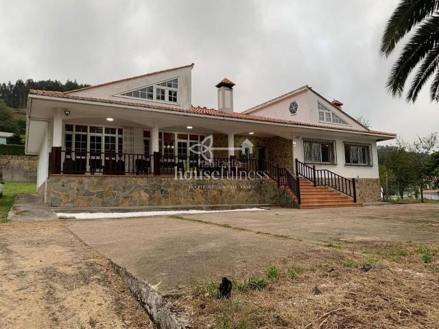 Chalet en venta en Ferrol