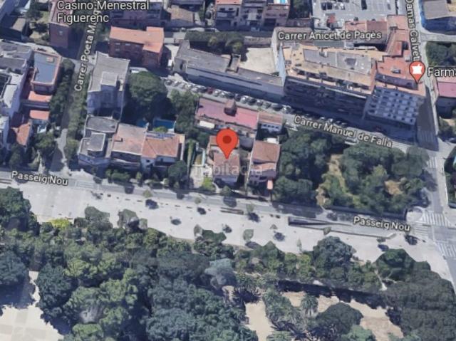 Chalet en venta en Figueres, Girona