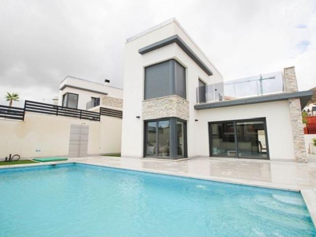 Casa en venta en la Marina Baixa, Valencia