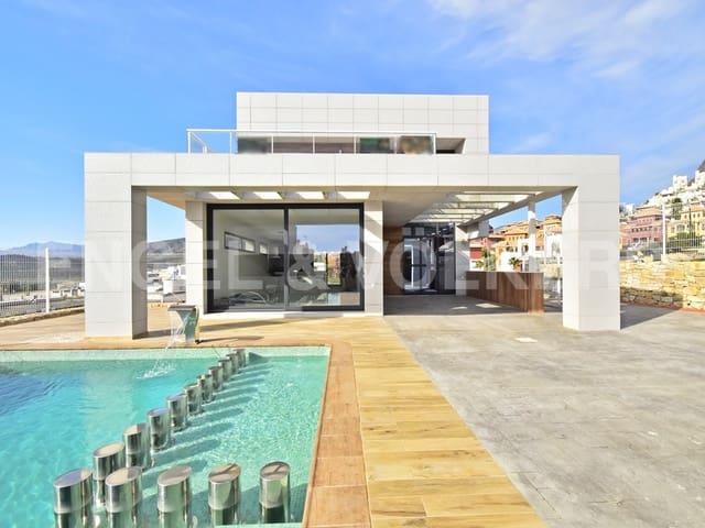 Villa en venta en Finestrat
