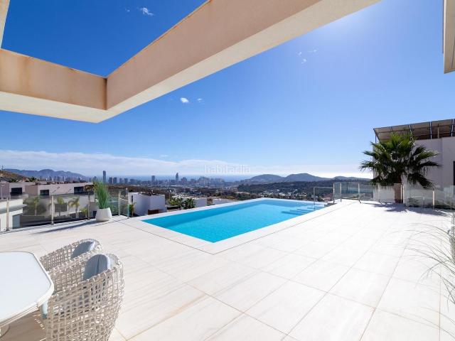 Villa en venta en Finestrat