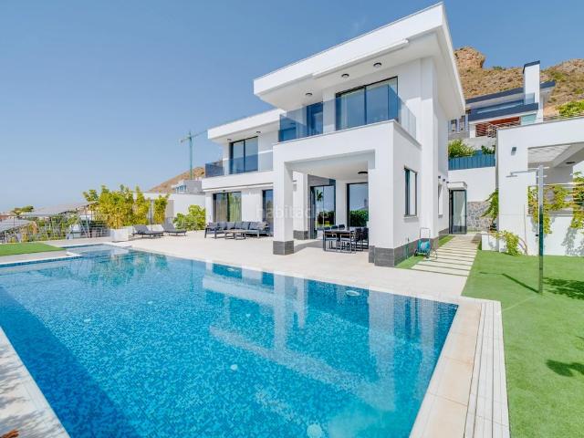 Villa en venta en Finestrat