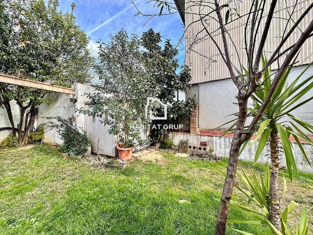 Chalet en venta en Flaçà, Girona