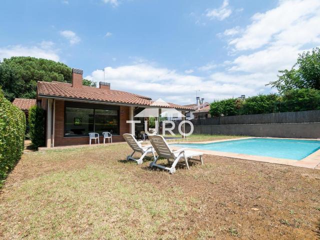 Villa en venta en Fornells De La Selva