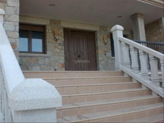 Chalet en venta en Foz, Lugo