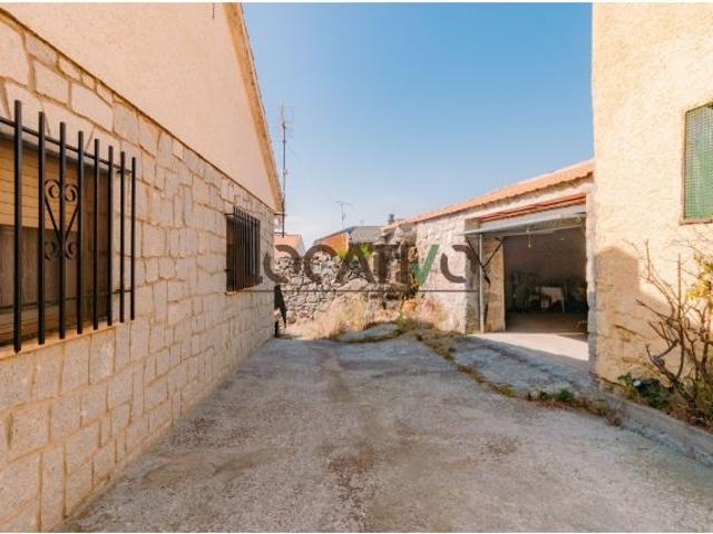 Casa en venta en Fresnedillas De La Oliva