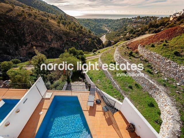 Villa en venta en Frigiliana