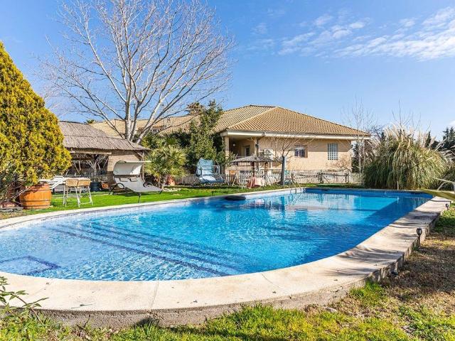 Chalet en venta en Valdetorres De Jarama, Madrid