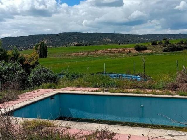 Chalet en venta en Fuentenovilla, Castilla-La Mancha