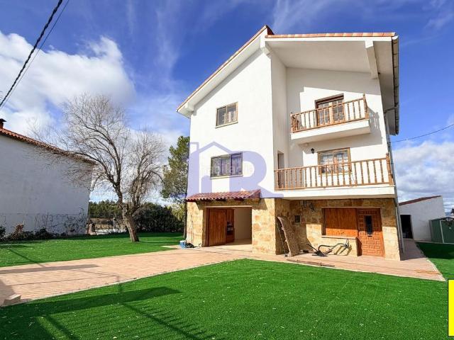 Chalet en venta en Fuentes, Castilla-La Mancha