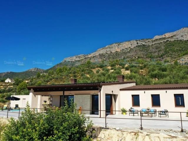 Chalet en venta en Gaianes, Alacant / Alicante