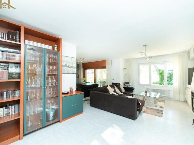 Chalet en venta en Canteros, Galapagar